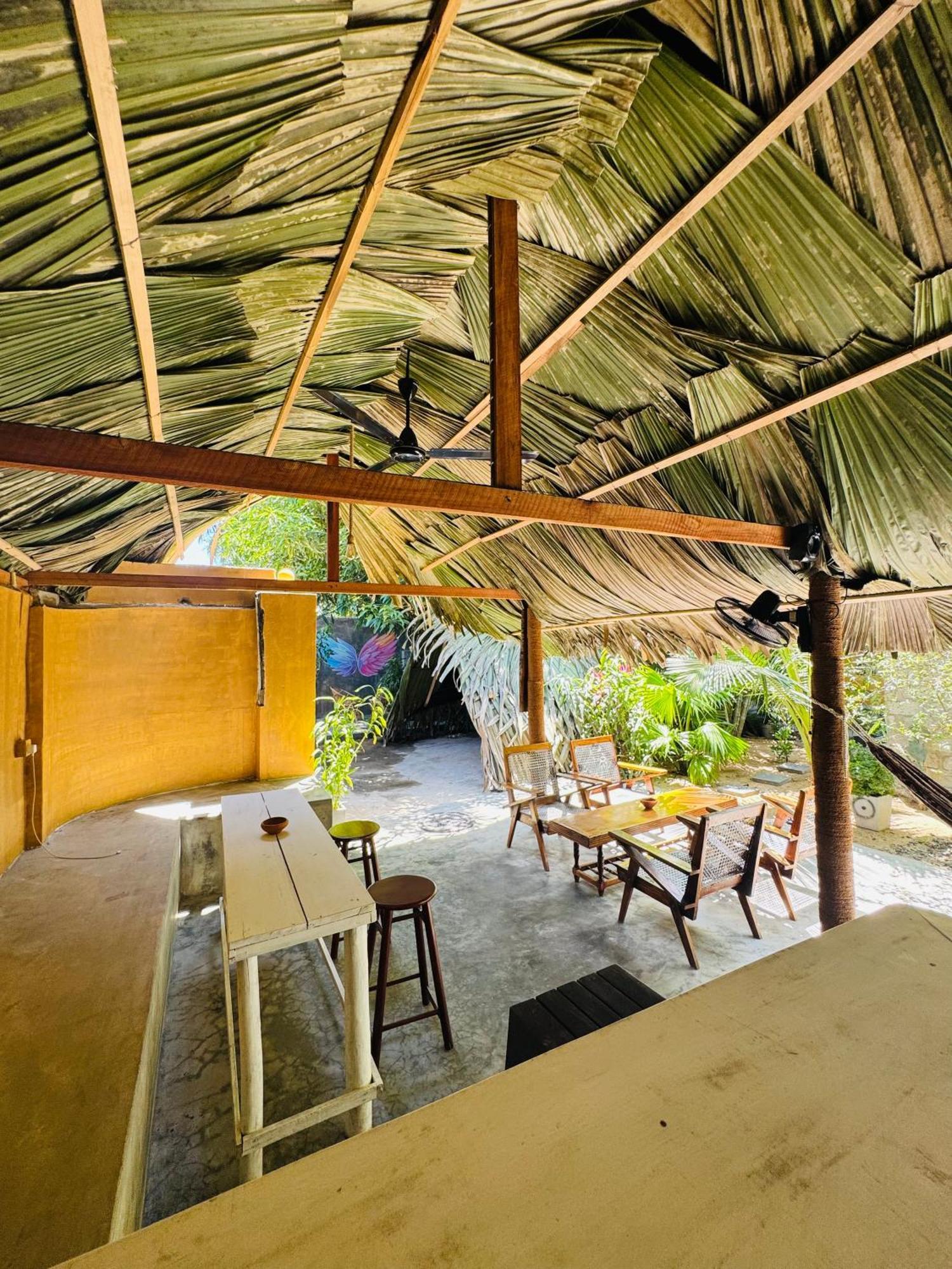 Dreamy Hostel Arugambay Arugam Bay Exterior photo